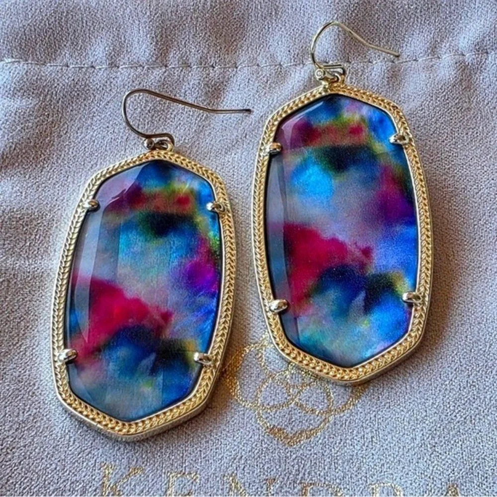 Kendra Scott Danielle‎ Gold Drop Earrings in Teal Tie Dye Illusion